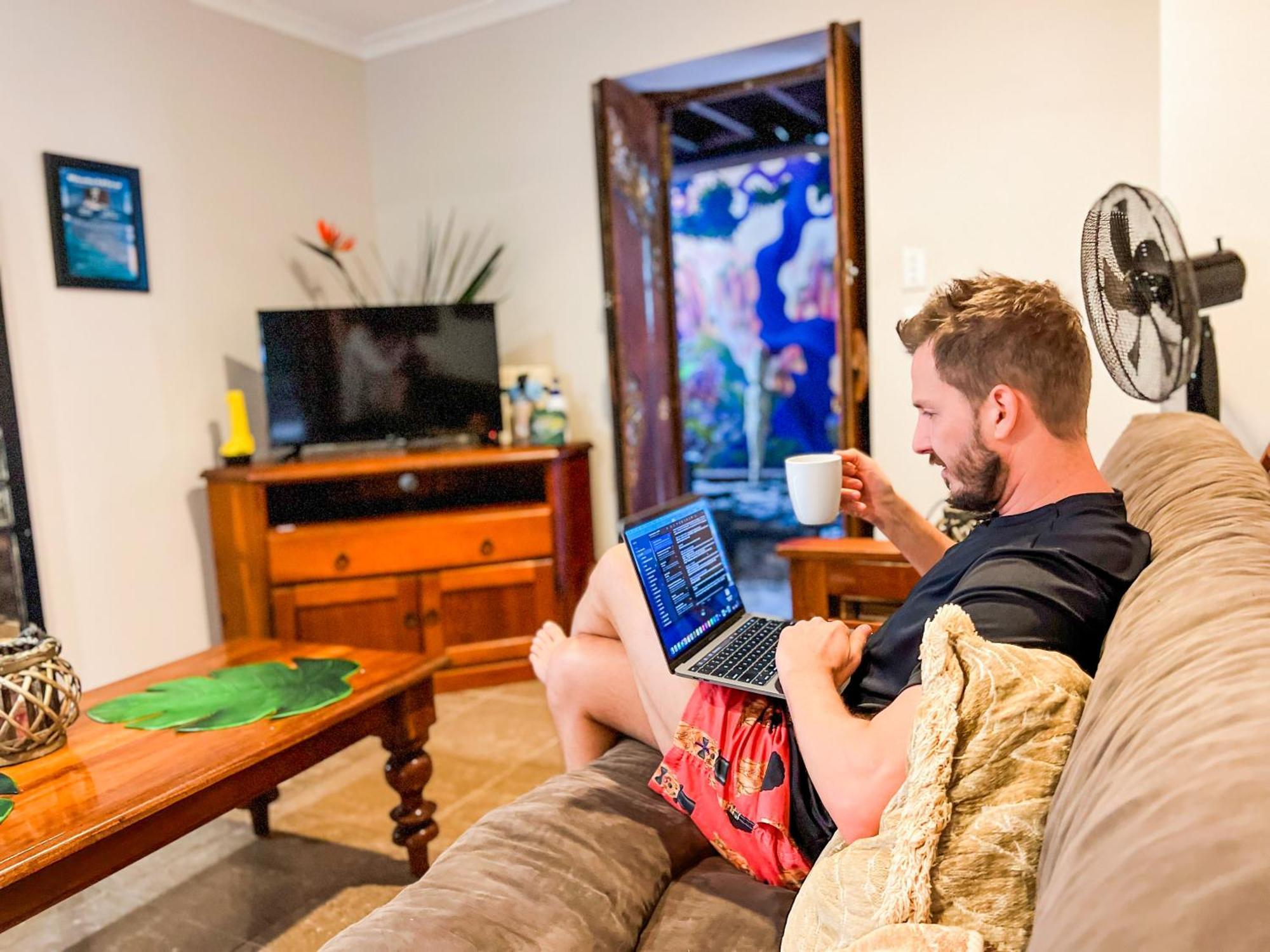 Whitsundays Bnb Retreat Airlie Beach Exteriör bild